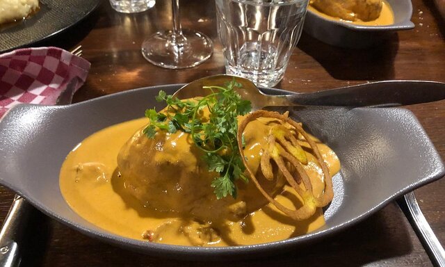 Quenelles au brochet du bouchon des filles à Lyon 1er